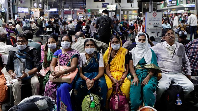 India Shuts Down Domestic Flights, Trains in Coronavirus Battle